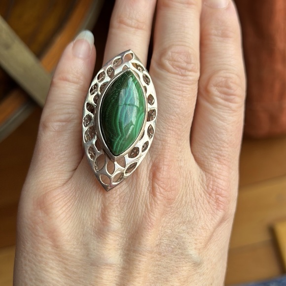 Jewelry - Sterling Silver Malachite Ring